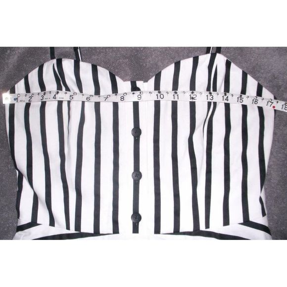 Alice + Olivia Nella Fit & Flare Stripe Dress 12 - Picture 9 of 11